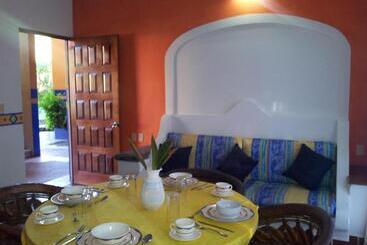 هتل Canadian Resort Vallarta