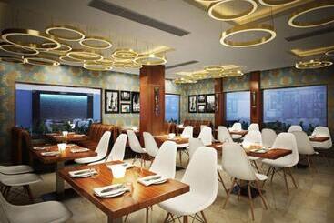 Hotel Connaught Royale