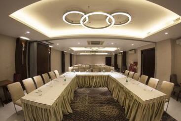 Hotel Connaught Royale