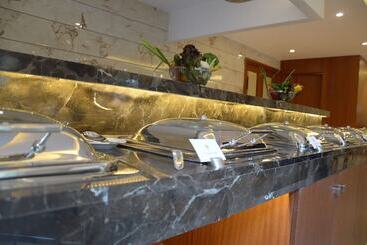 Hotel Connaught Royale