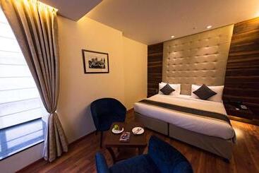 Hotel Connaught Royale