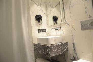 Hotel Connaught Royale