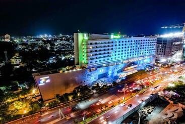 هتل Holiday Inn Chennai Omr It Expressway, An Ihg