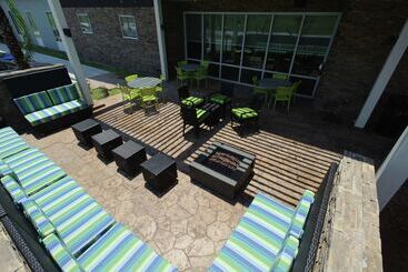 هتل Home2 Suites By Hilton Portland