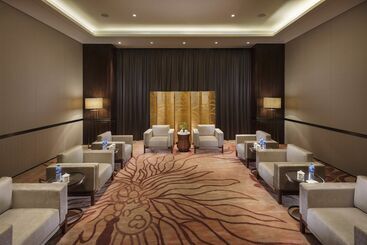 Hualuxe Hotels & Resorts Zhangjiakou, An Ihg