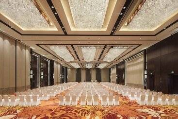 Hualuxe Hotels & Resorts Zhangjiakou, An Ihg