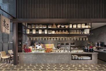 Hualuxe Hotels & Resorts Zhangjiakou, An Ihg