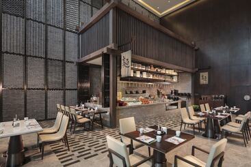 Hualuxe Hotels & Resorts Zhangjiakou, An Ihg