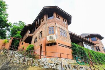 هتل Insda Resort Chiang Mai