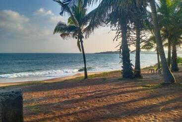 هتل Jade Green Hambantota