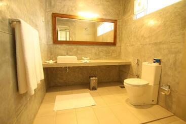 هتل Jade Green Hambantota