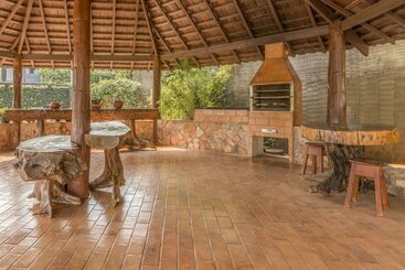 هتل Pousada Rancho Jarinu