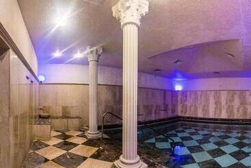 هتل Royal Spa
