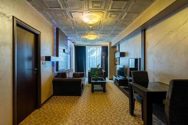 هتل Royal Spa