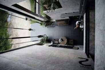 هتل Rumpai Loft Habitat