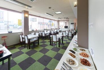 هتل Select Inn Yonezawa