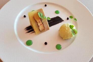 Isulella Hotel & Restaurant