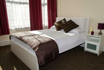 پانسیون Campbells Guest House
