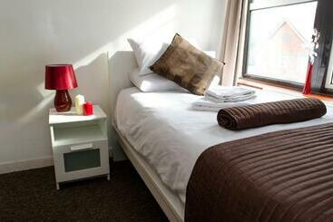 پانسیون Campbells Guest House