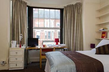پانسیون Campbells Guest House