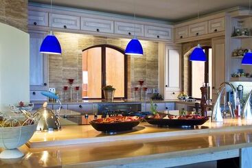 پانسیون Villa Paradisa Guest House