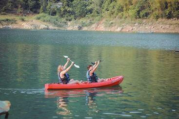 هاستل Homestay In Da Bia Community Based Tourism