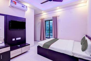 호텔 Townhouse 1250 It Cafe & Residence