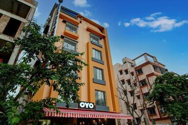 호텔 Townhouse 1250 It Cafe & Residence