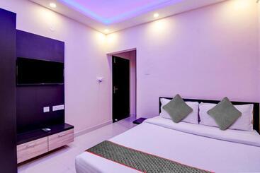 호텔 Townhouse 1250 It Cafe & Residence