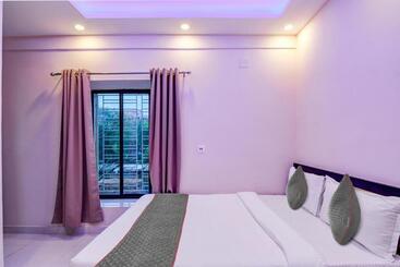 호텔 Townhouse 1250 It Cafe & Residence
