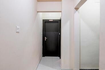 호텔 Townhouse 1250 It Cafe & Residence