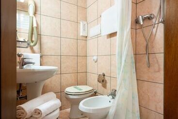 پانسیون Camelia Rooms Venice Guesthouse