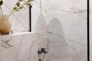 هاستل Shadow Pyramids Suites And Jacuzzi