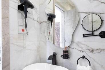 هاستل Shadow Pyramids Suites And Jacuzzi