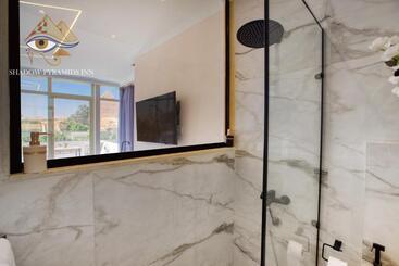هاستل Shadow Pyramids Suites And Jacuzzi