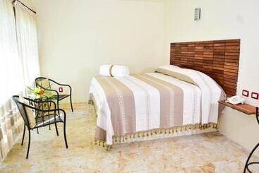 فندق Campestre Santa Clara
