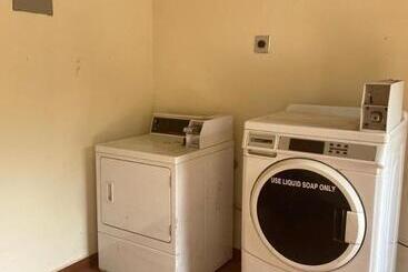پانسیون Hostal Las 3 J