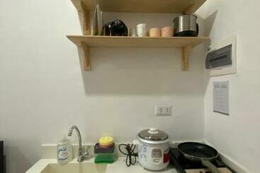 هاستل The Neighborly Nest