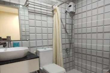 تختخواب و صبحانه Sea Horizon Resort