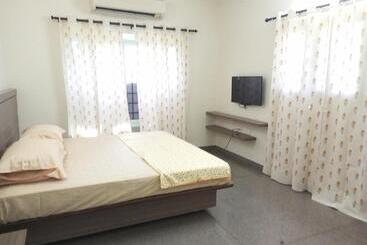 هتل Transit Nest   Near Madurai Airport