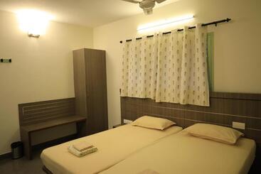 هتل Transit Nest Near Madurai Airport