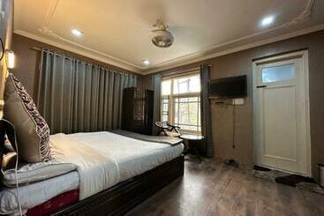 هتل The Lidder View Resort