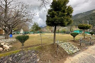 هتل The Lidder View Resort