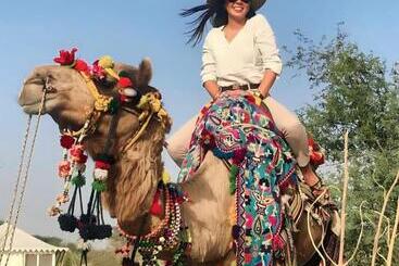 هتل The Oberoi Luxurious Camp
