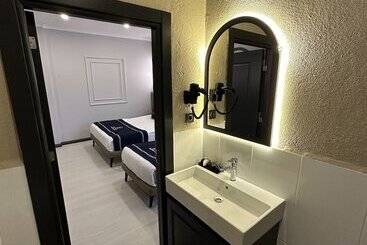 Loft Park Hotel S