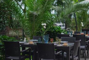 هتل Ritsa Resort