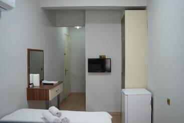 Grand Clover Otel