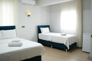 Grand Clover Otel