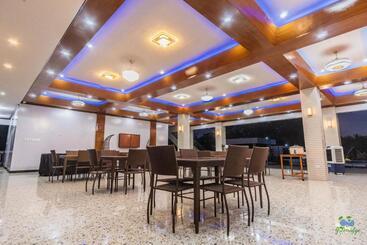 Greenridge Resort