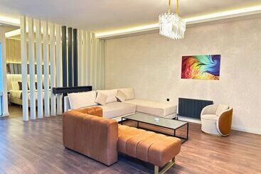 هتل 216 Station Suite Gebze